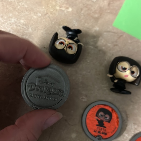 Disney Doorables series 9 LIMITED EDITION ONE figure - Picture 5 of 6